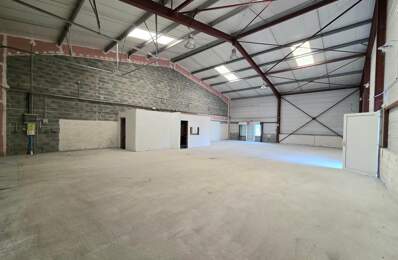Grand volume pour activité de bureaux et stockage — photo du bien