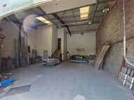 Grand volume pour activité de bureaux et stockage — photo 4