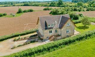 Maison 5 Pièces 148 m² à vendre à La Chapelle-de-Bragny (71240)