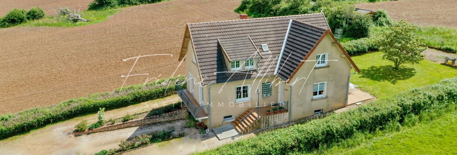 Maison 5 Pièces 148 m² à vendre à La Chapelle-de-Bragny (71240)