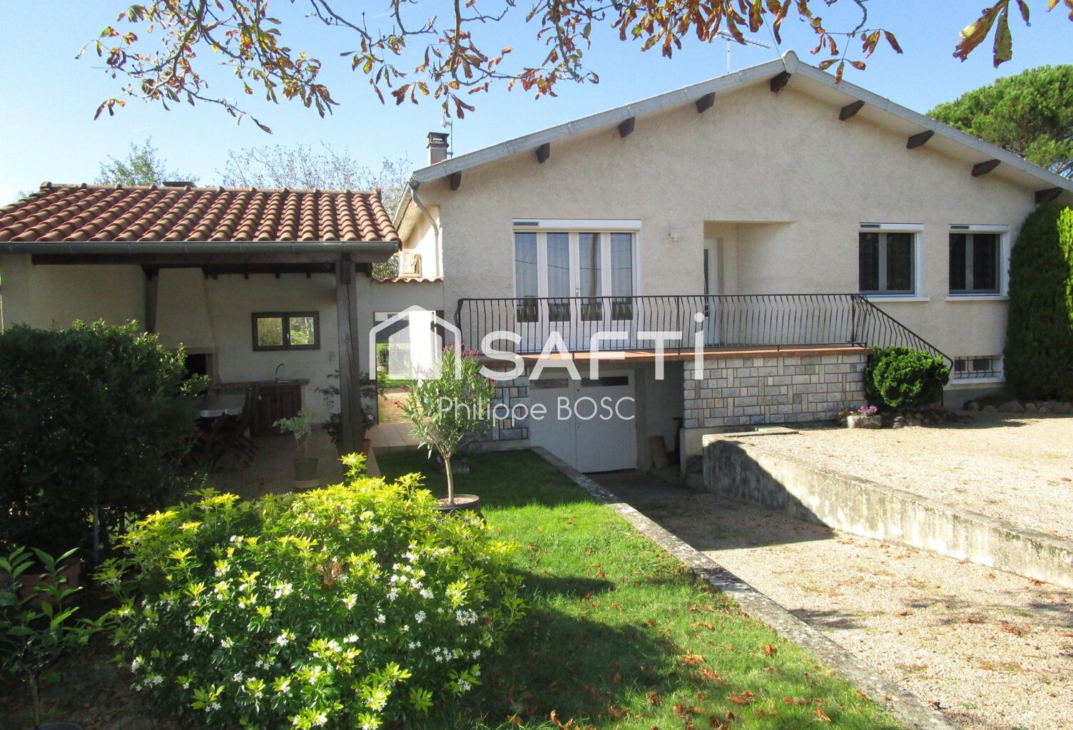 CONSTRUCTION TRADITIONNELLE EN TRES BON ETAT — photo 1