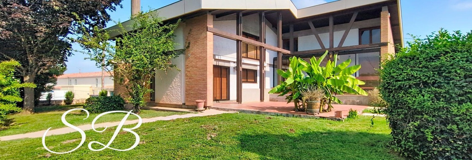 Maison 8 Pièces 212 m² à vendre à La Ville-Dieu-du-Temple (82290)