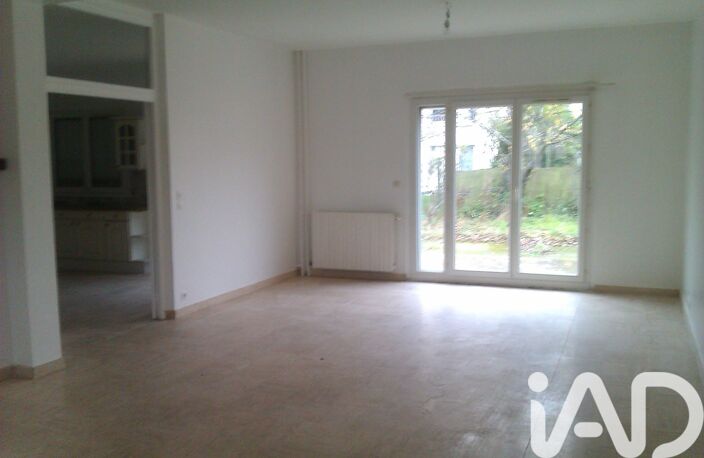 Vente Maison/villa 9 pièces — photo 2