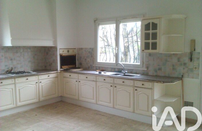 Vente Maison/villa 9 pièces — photo 3