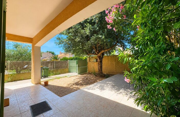 Maison 107 m² avec garage sur 256 m² de terrain — photo 2