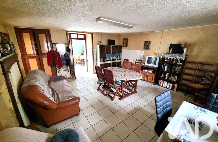 Vente Maison/villa 2 pièces — photo 3