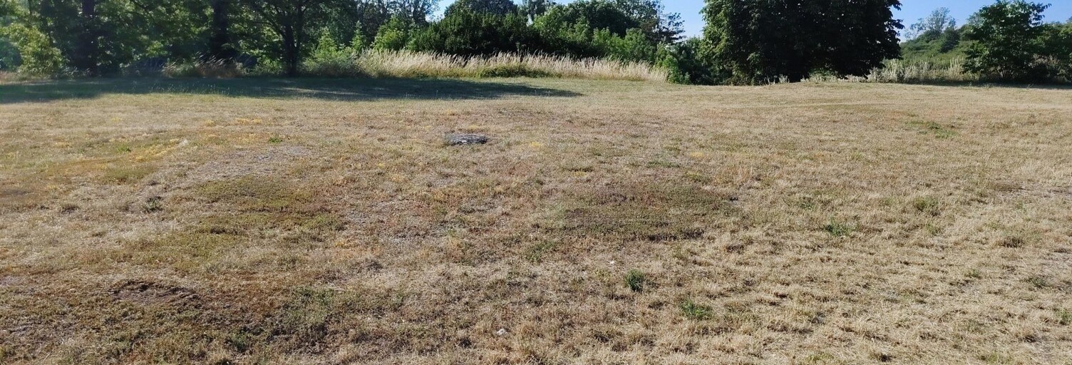 Terrain  703 m² à vendre à Léry (21440)
