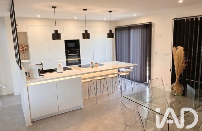 Vente Maison de ville 5 pièces — photo 3