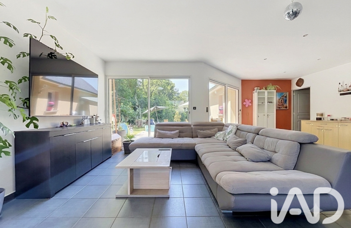Vente Maison/villa 6 pièces — photo 2