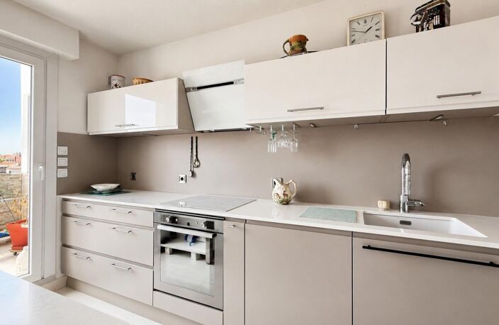 Appartement 4 pièces de 94 m²  Centre-ville de Saint-Raphaël — photo 5