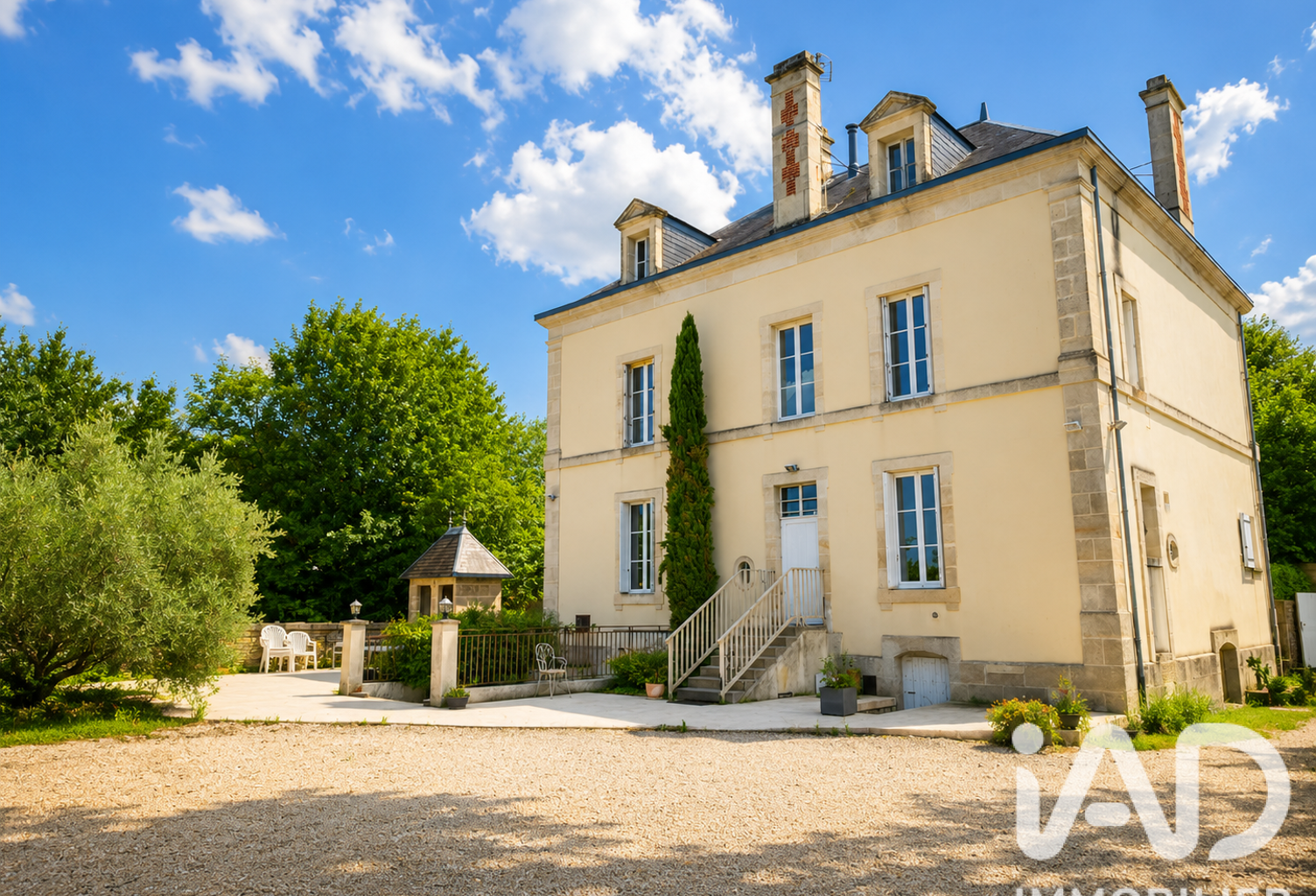 Vente Domaine 8 pièces — photo 1