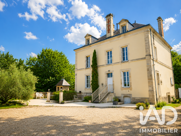 Vente Domaine 8 pièces — photo 1