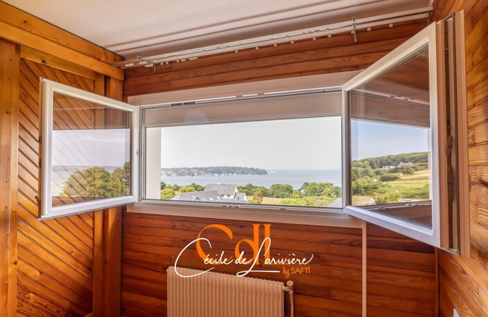 Superbe vue mer, Chateau du Taureau et île Noire, grands espaces dedans et en extérieur, très beau potentiel ! — photo 5