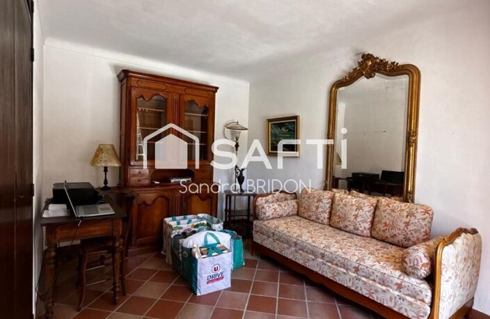 villa de plain pied avec joli jardin à deux pas du centre du village — photo 3