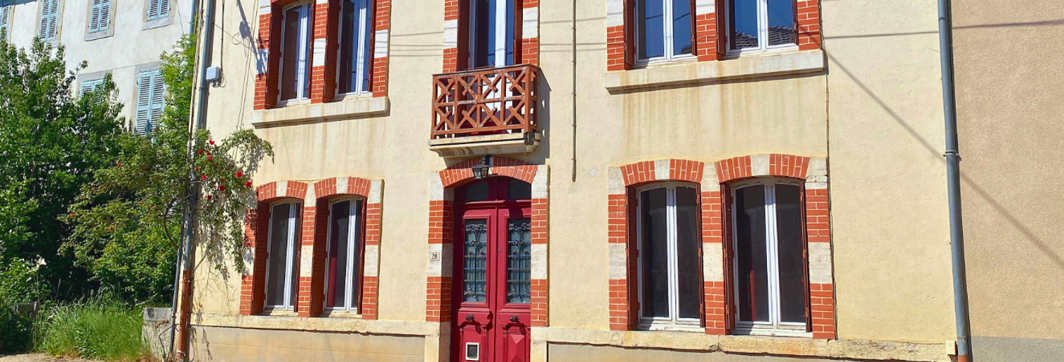 Maison 6 Pièces 154 m² à vendre à Saint-Alyre-d'Arlanc (63220)