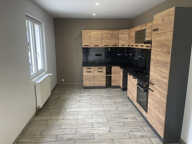 MAISON ENTIÈREMENT RENOVÉE — photo 2