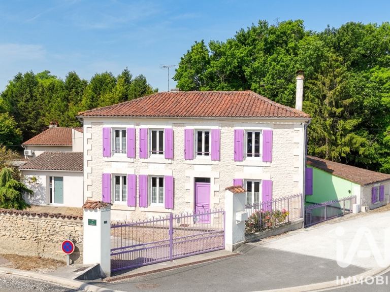 Vente Maison/villa 8 pièces — photo 1