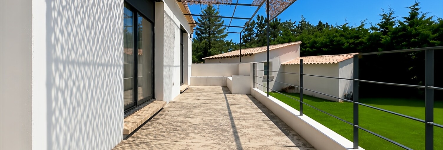 Maison 7 Pièces 234 m² à vendre à Arles (13200)