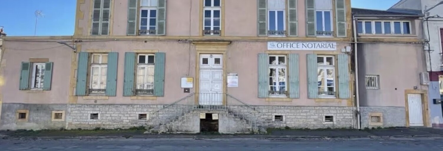 Immeuble  595 m² à vendre à Dompierre-sur-Besbre (03290)