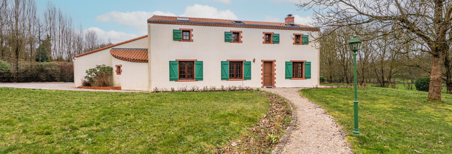 Maison 9 Pièces 191 m² à vendre à Beaupréau-en-Mauges (49600)