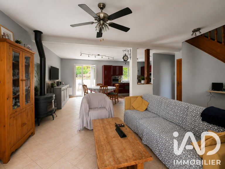 Vente Maison traditionnelle 6 pièces — photo 1