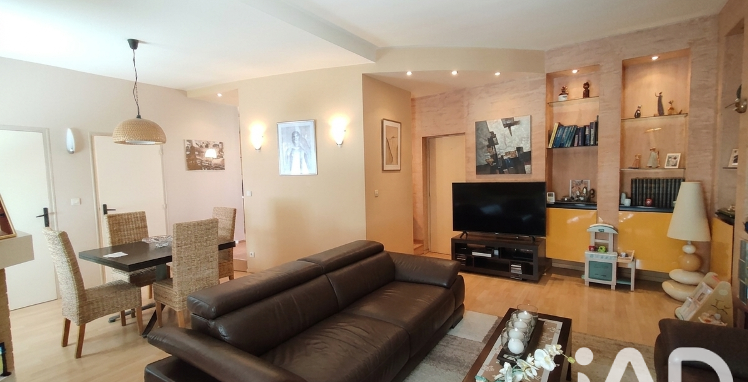 Vente Maison de ville 5 pièces — photo 1
