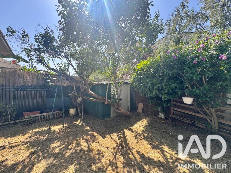 Vente Immeuble 93 m&sup2; — photo 1