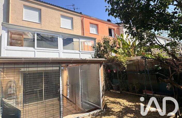 Vente Immeuble 93 m&sup2; — photo 2