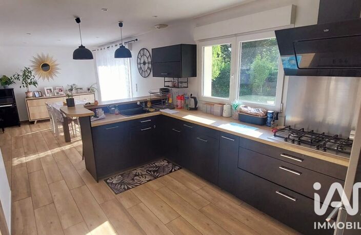 Vente Maison/villa 8 pièces — photo 5