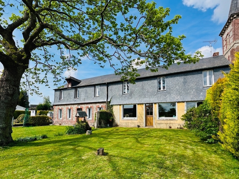 Vente Maison/villa 6 pièces — photo 1