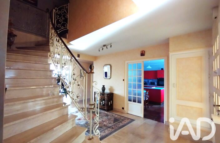 Vente Maison/villa 8 pièces — photo 5