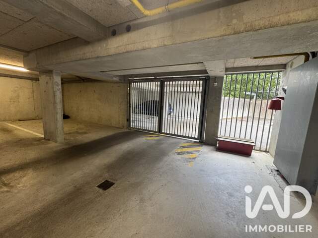 Vente Parking 15 m&sup2; — photo du bien
