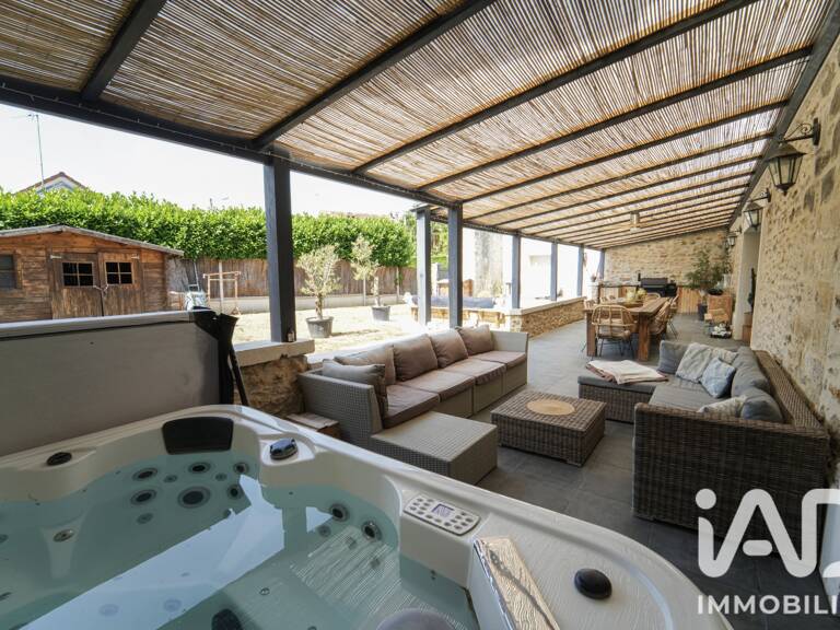 Vente Maison de village 8 pièces — photo 1