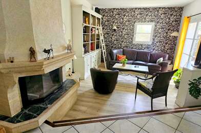 Maison 6 pièces 374760 €