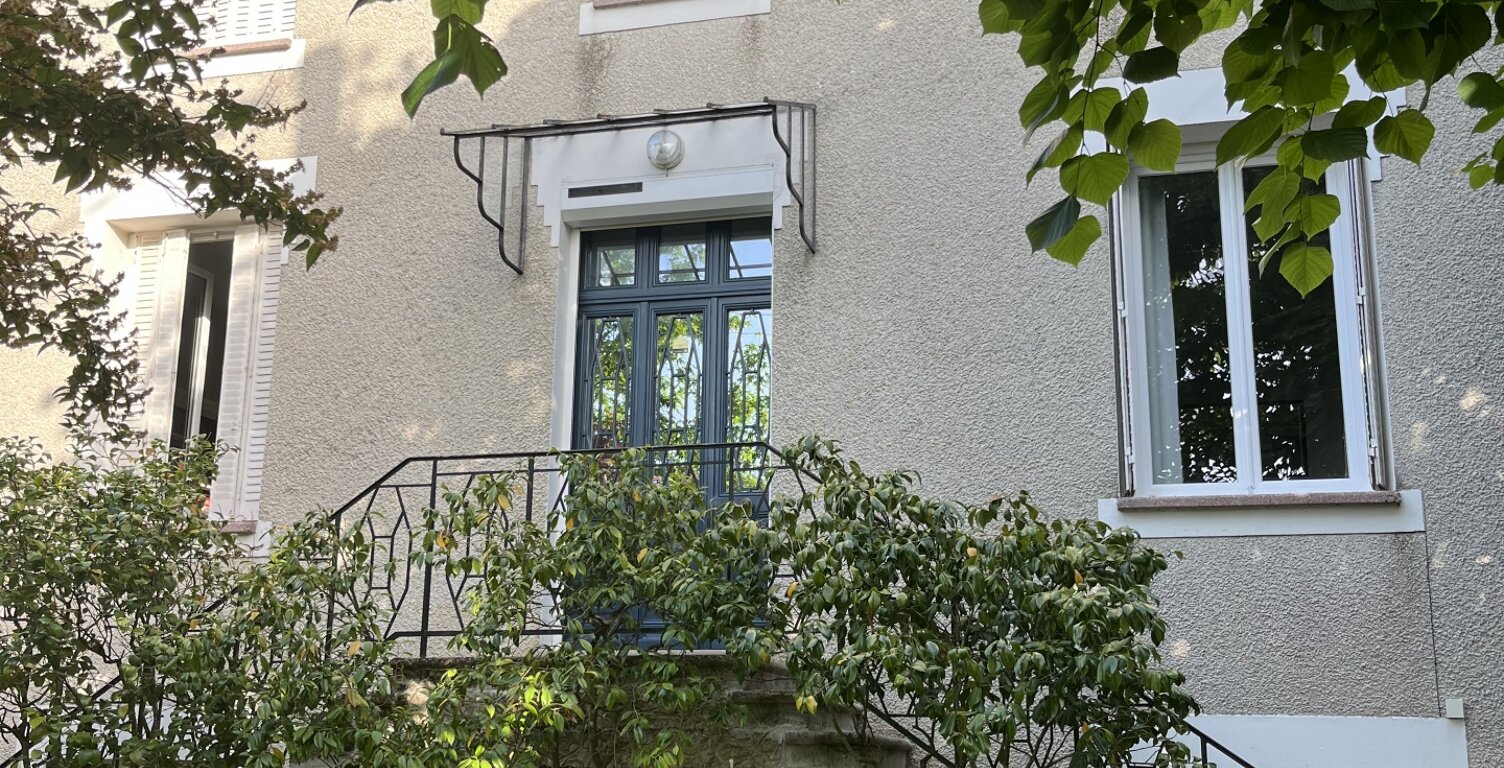 Vente Maison/villa 11 pièces — photo 1