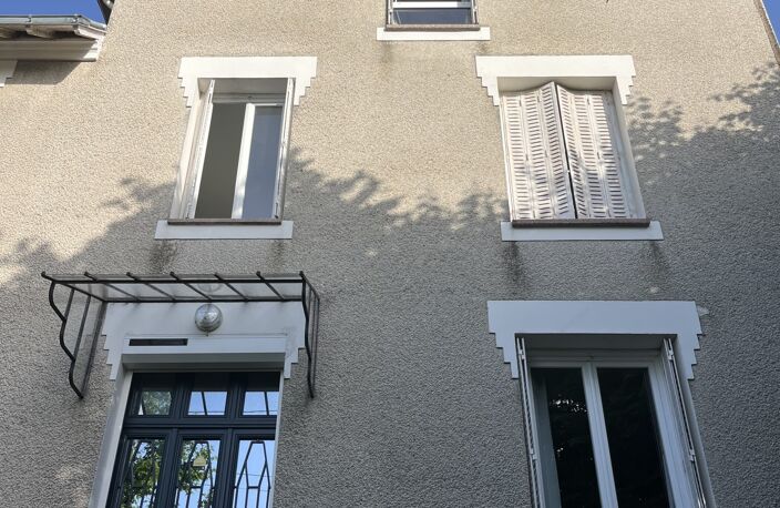 Vente Maison/villa 11 pièces — photo 2