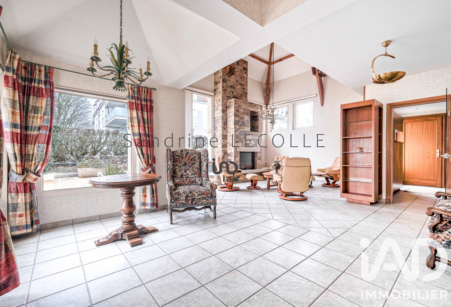 Vente Maison/villa 9 pièces — photo 1