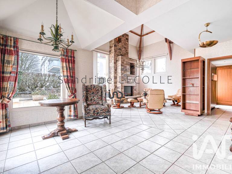 Vente Maison/villa 9 pièces — photo 1