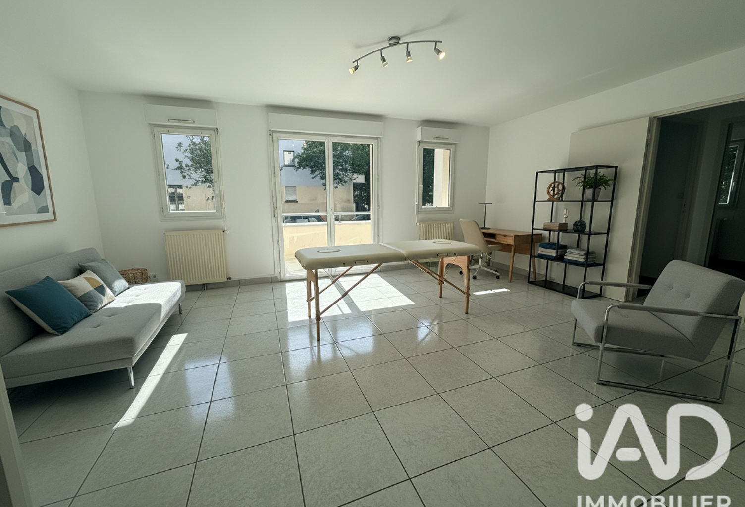 Vente Boutique/Local commercial 65 m&sup2; — photo 1
