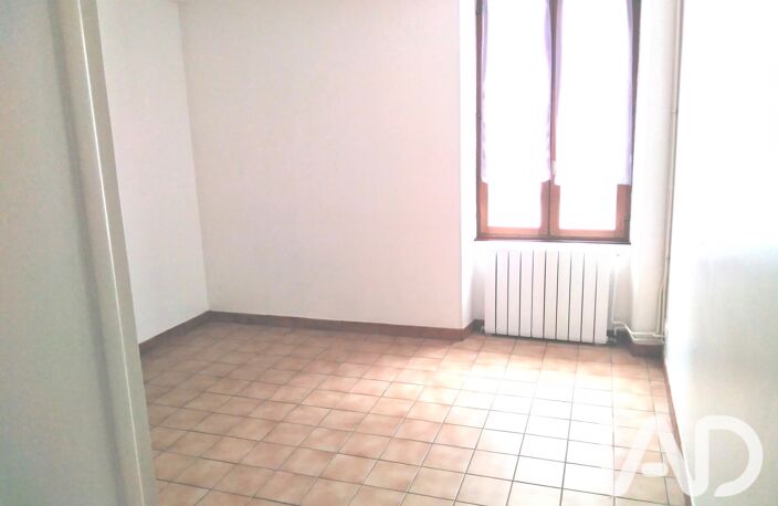 Vente Appartement 3 pièces — photo 2