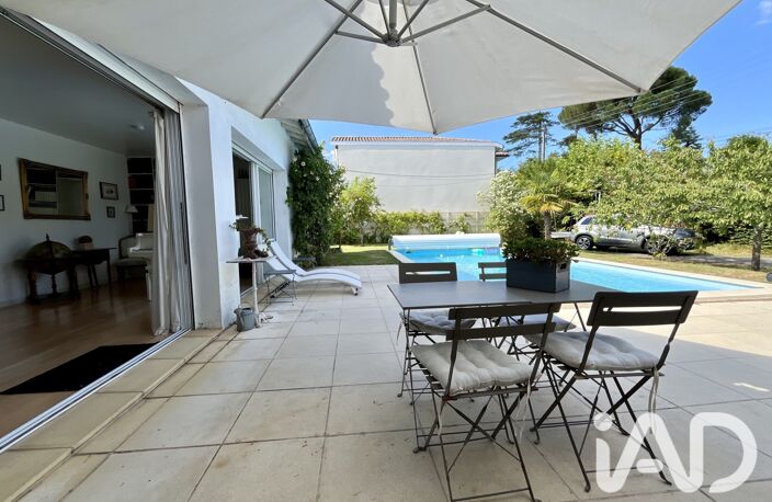 Vente Maison/villa 8 pièces — photo 2