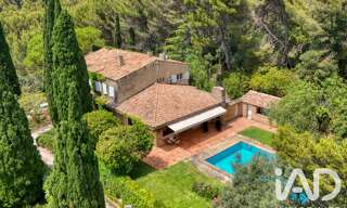 Maison 12 Pièces 383 m² à vendre à Sanary-sur-Mer (83110)