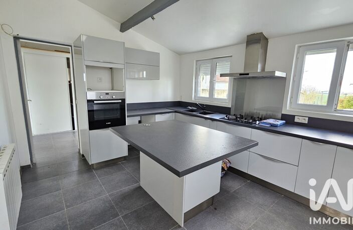 Vente Maison/villa 6 pièces — photo 2