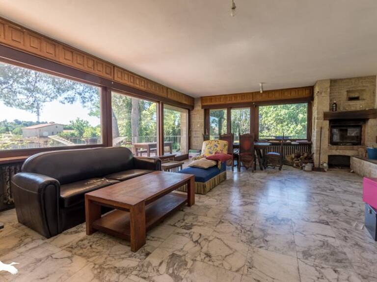 Villa de 6 pièces principales — photo 1