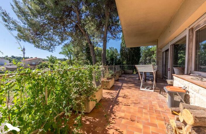 Villa de 6 pièces principales — photo 2