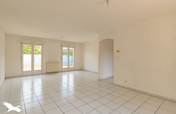 Vente maison 5 pièces 101 m² Pamiers (09100) — photo 2