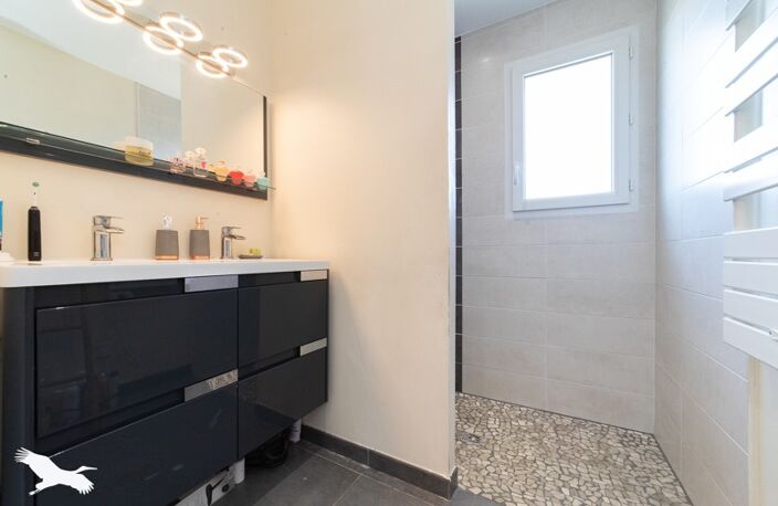 Contemporaine de 5 pièces principales — photo 5