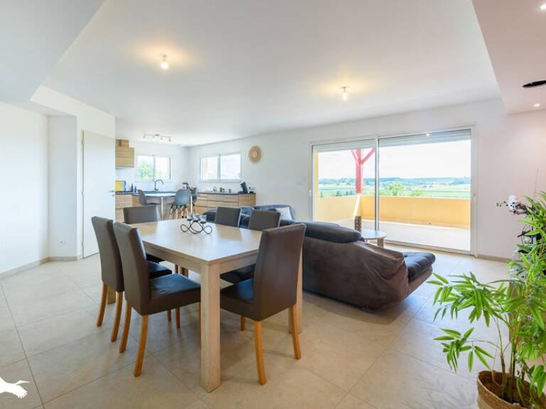 Contemporaine de 4 pièces principales — photo 1