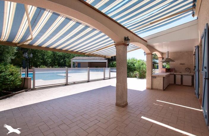 Villa de 6 pièces principales — photo 4