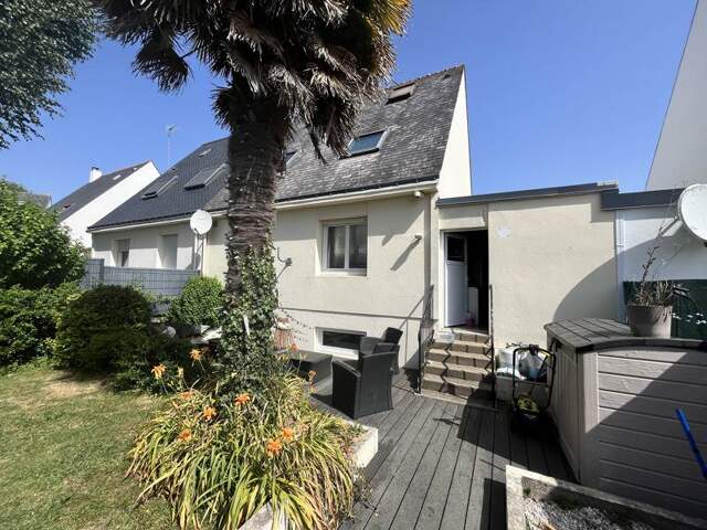 Maison de ville de 5 pièces principales — photo du bien